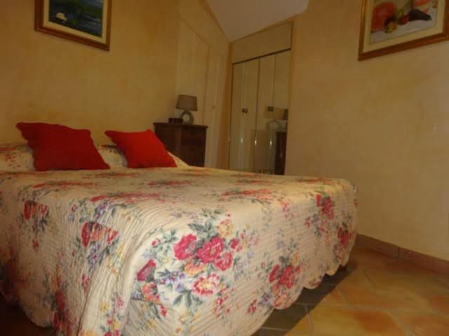 Empereur Auguste Apartment ลา ทัวร์บี ภายนอก รูปภาพ